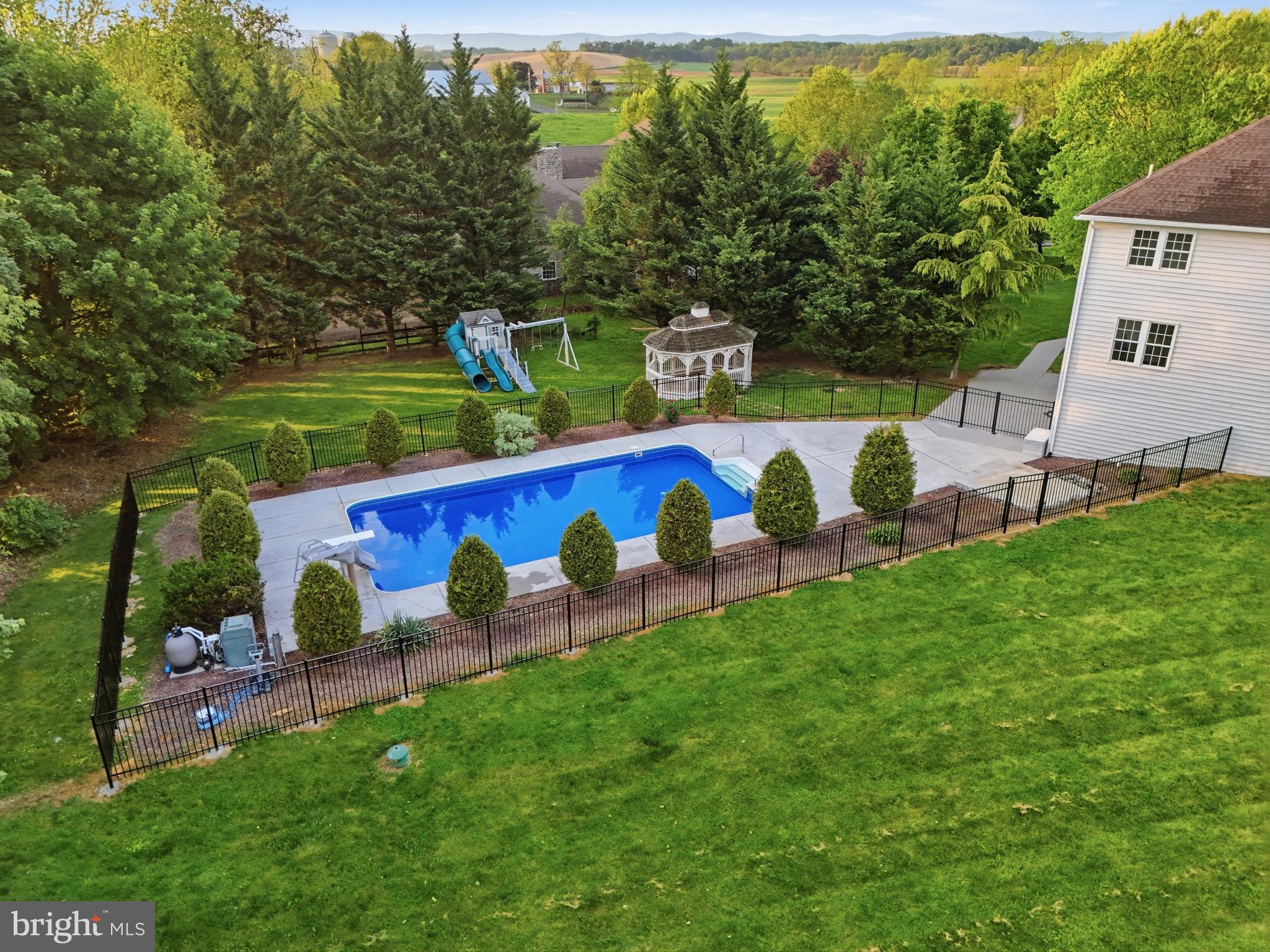 7 Beverly Court Carlisle, PA 17015 - Photo 102 of 117