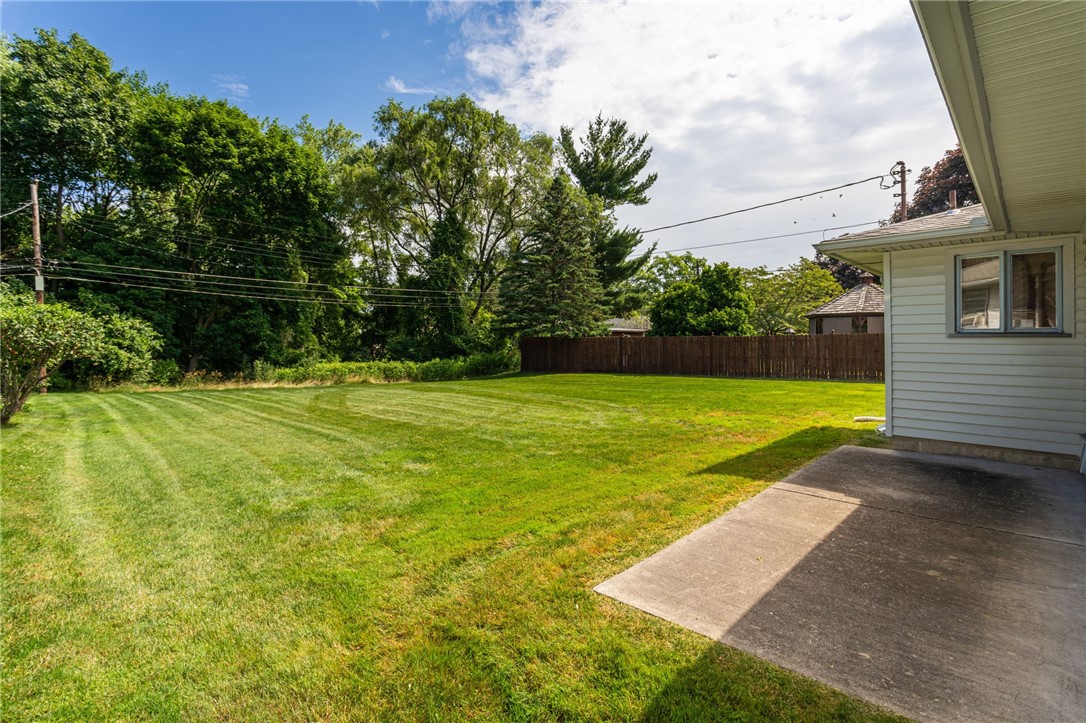 106 Harmony Lane Irondequoit, NY 14622 - Photo 28 of 31