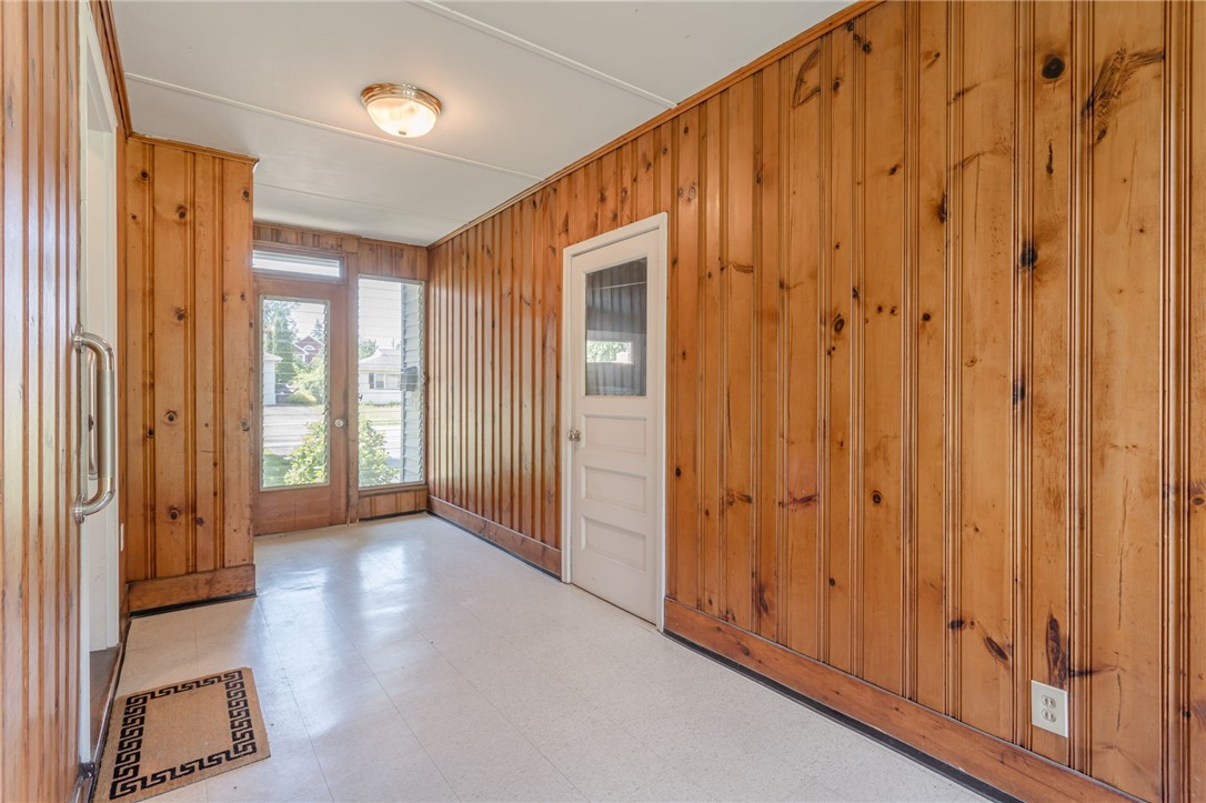 106 Harmony Lane Irondequoit, NY 14622 - Photo 6 of 31