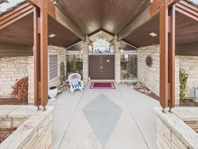 $1,250,000 | 35 Van Engelen Drive, Burley, ID 83318