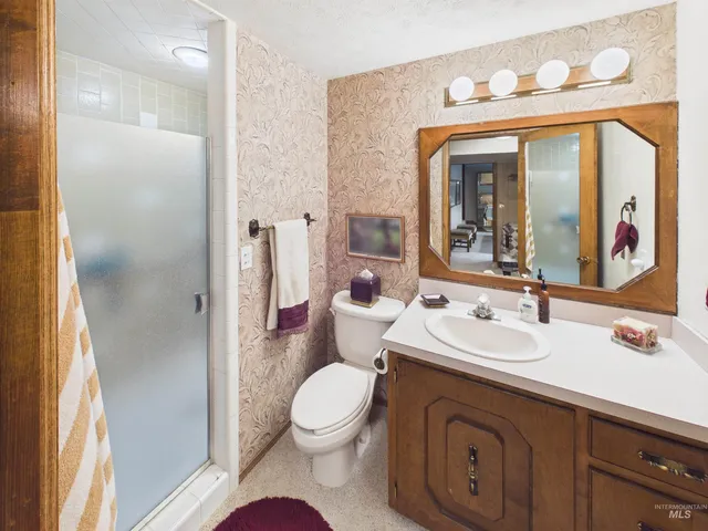 $1,250,000 | 35 Van Engelen Drive, Burley, ID 83318