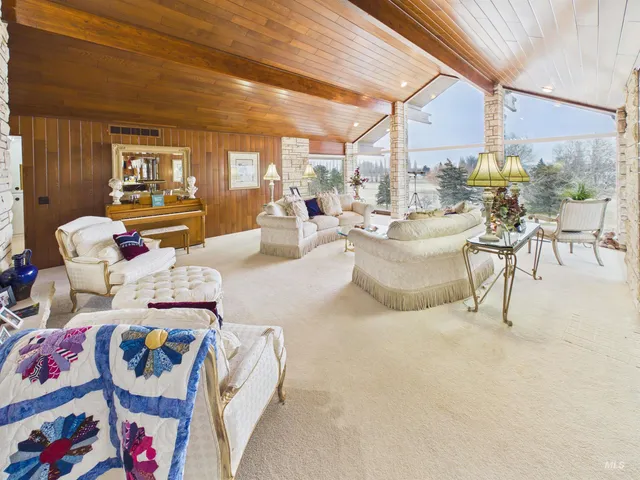 $1,250,000 | 35 Van Engelen Drive, Burley, ID 83318