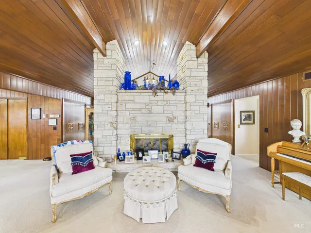 $1,250,000 | 35 Van Engelen Drive, Burley, ID 83318