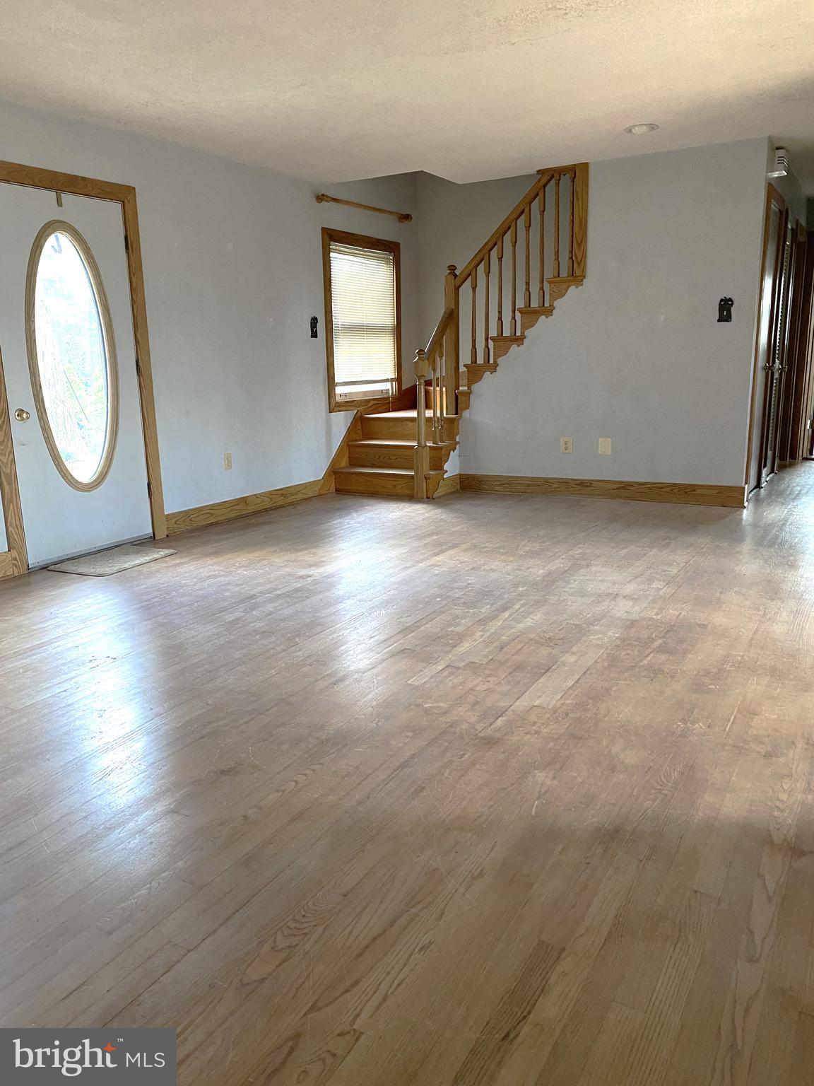 3307 Hooper Road New Windsor, MD 21776 - Photo 3 of 33