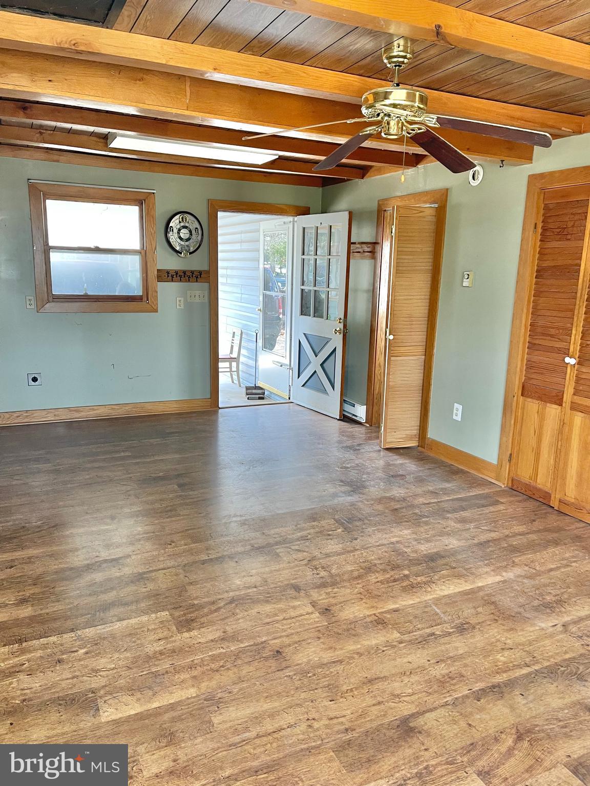 3307 Hooper Road New Windsor, MD 21776 - Photo 10 of 33