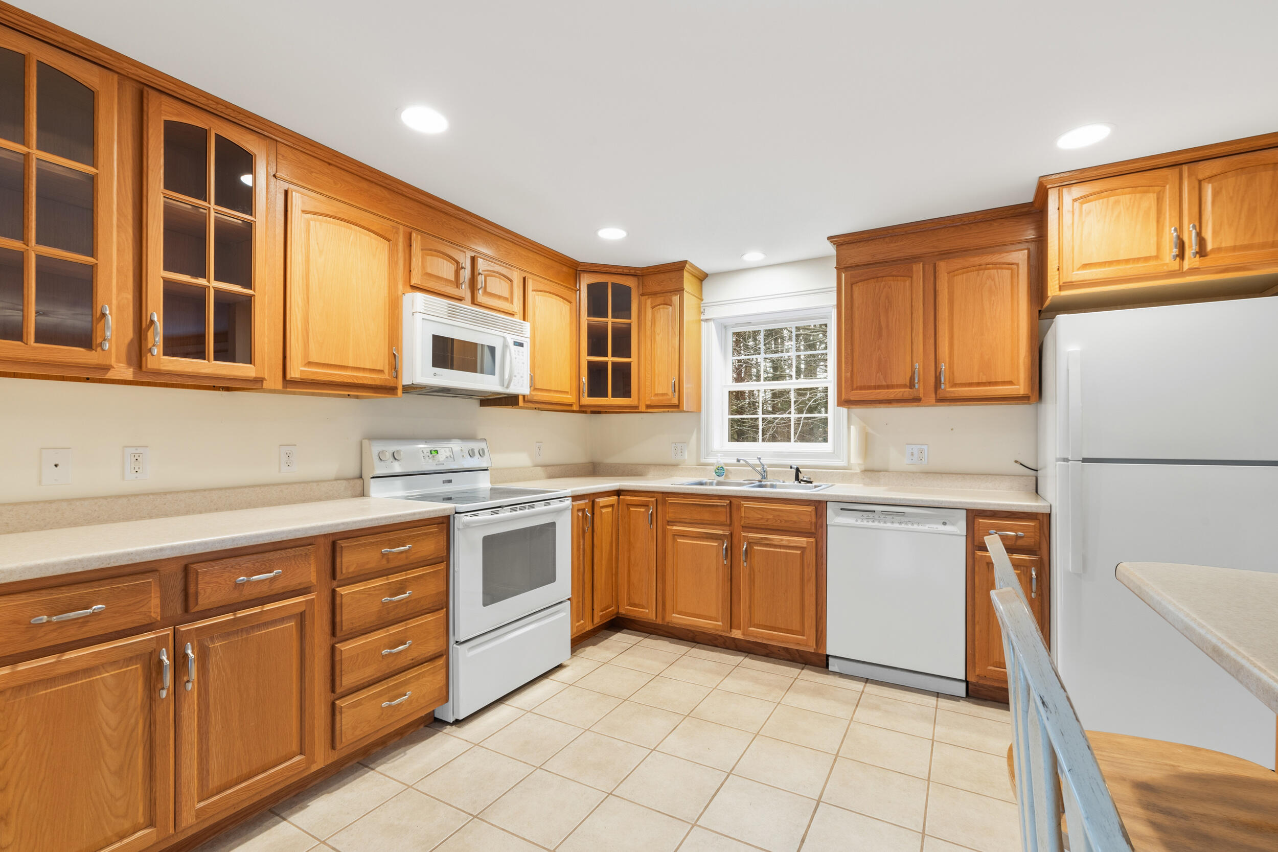 20 Celebration Court, Unit 6 Portland, ME 04102 - Photo 9 of 19 20 celebration ct, portland, me 04102, u