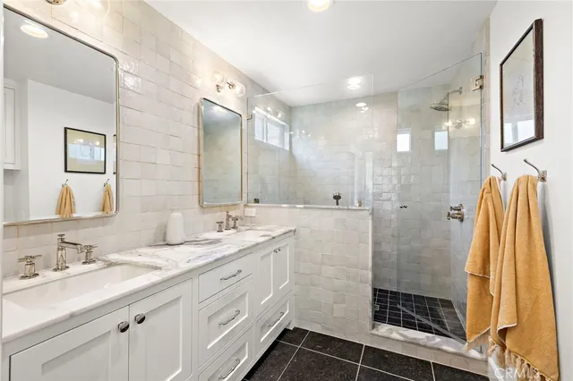 $3,995,000 | 3053 Nestall Road, Laguna Beach, CA 92651