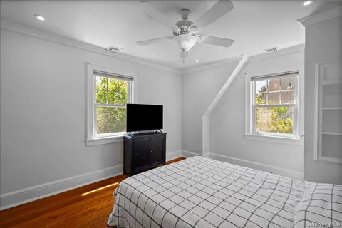 $989,000 | 367 Old Mamaroneck Road, White Plains, NY 10605