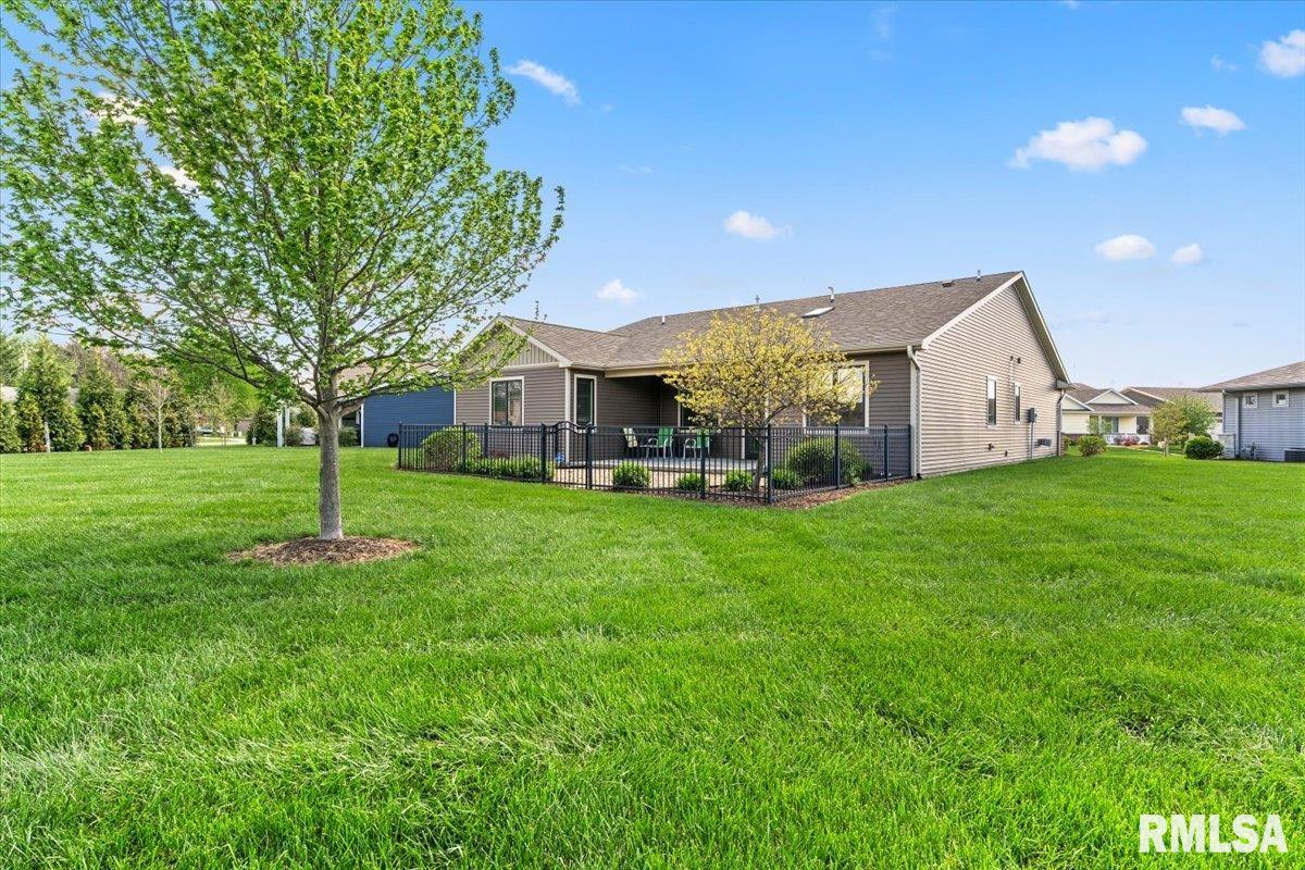3901 Waterstone Way Springfield, IL 62711 - Photo 35 of 40