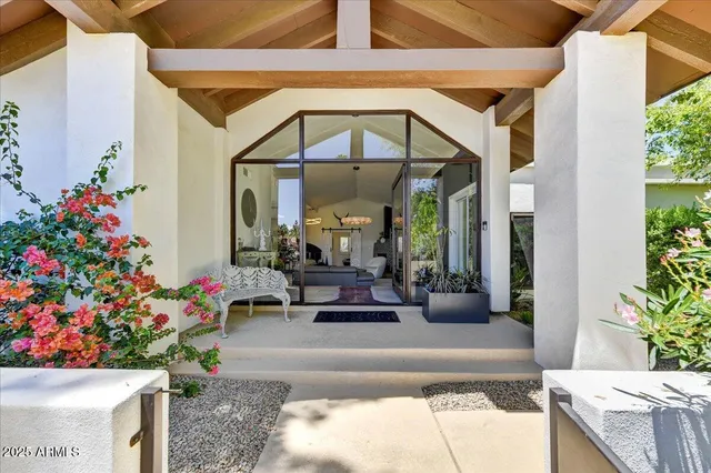 a living room filled with furniture
