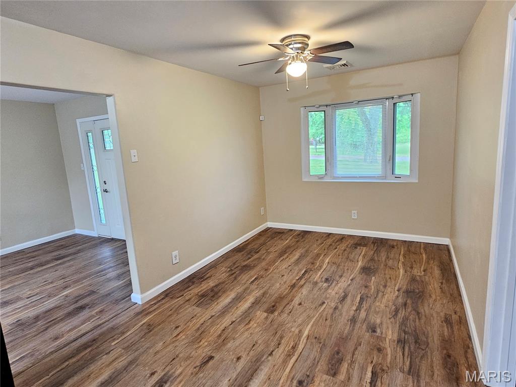 126 Coil Road Fenton, MO 63026 - Photo 4 of 8