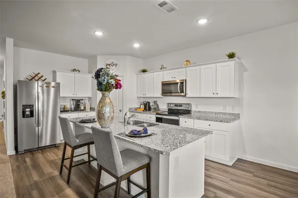 $2,500 | 10357 Rosegreen Lane, Fort Worth, TX 76036