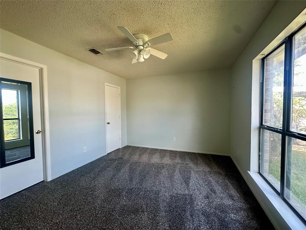 2450 40th Street Southeast Paris, TX 75460 - Photo 7 of 9