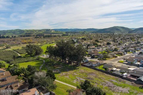 $639,500 | 1001 East Bush Avenue, Lompoc, CA 93436