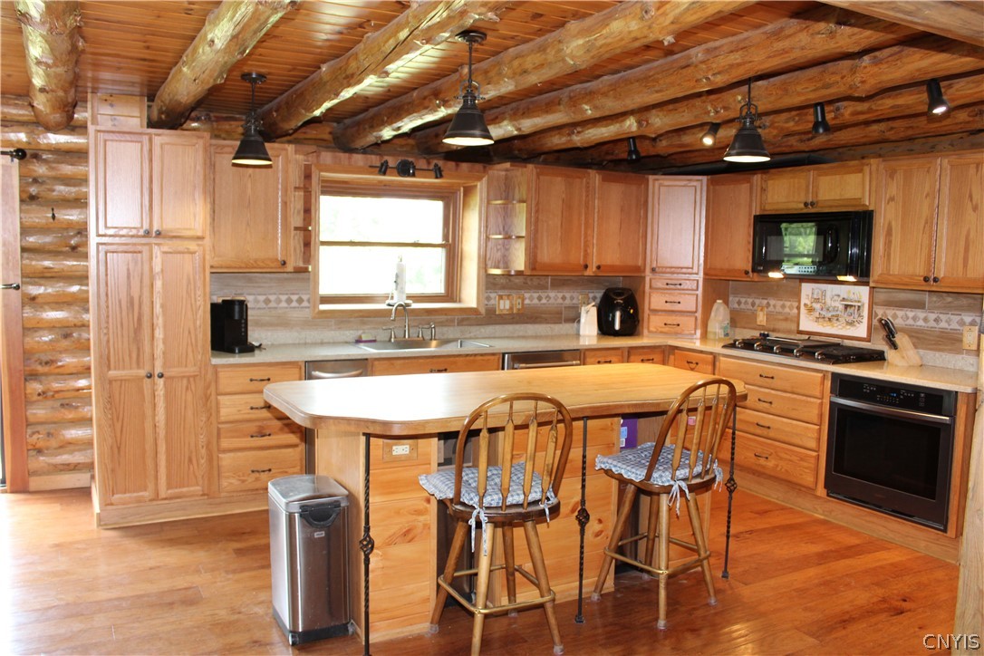 5503 Northrup Road Morrisville, NY 13408 - Photo 4 of 28 Kitchen with Island