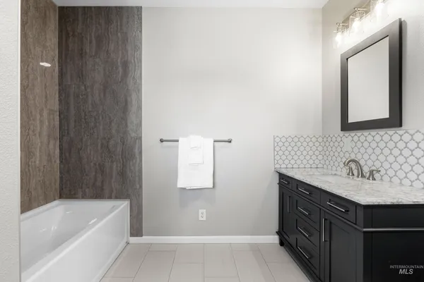 $1,400,000 | 14119 Silver Ridge Road, Caldwell, ID 83607