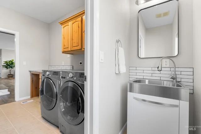 $1,400,000 | 14119 Silver Ridge Road, Caldwell, ID 83607