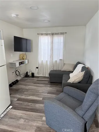 $1,500 | 2743 North E 1/2, San Bernardino, CA 92405