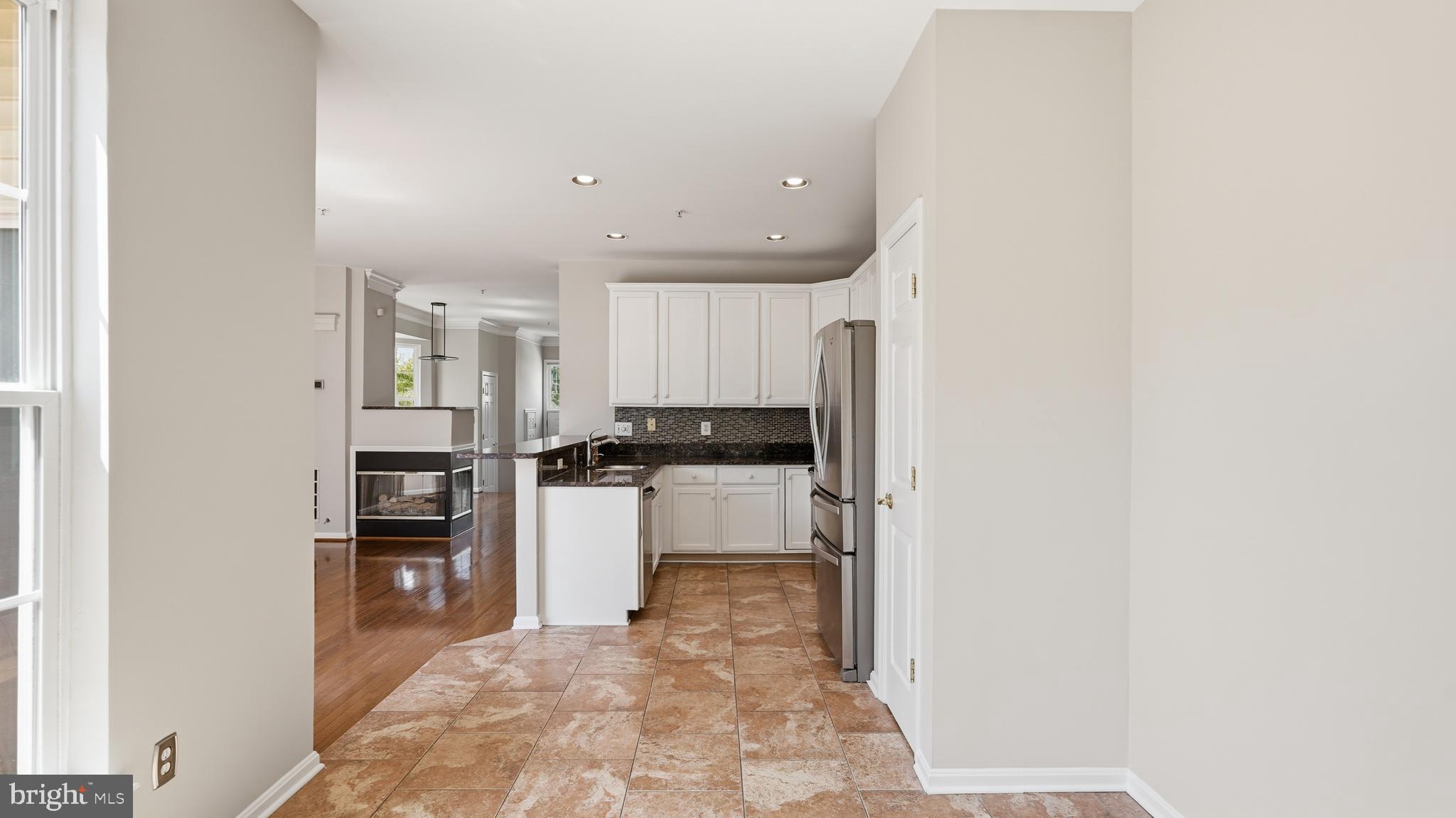 8100 Cerromar Way Gainesville, VA 20155 - Photo 13 of 41