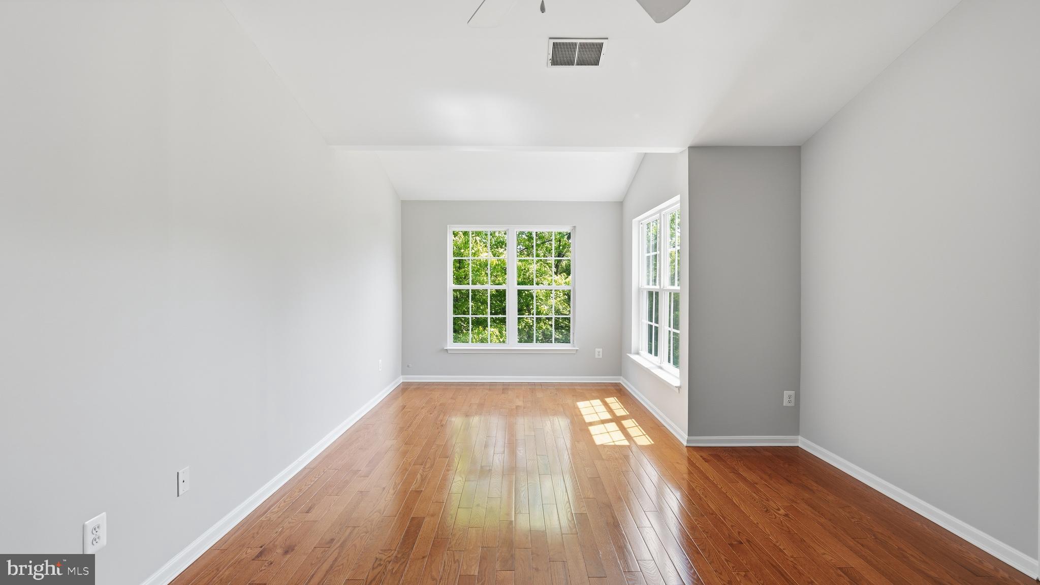 8100 Cerromar Way Gainesville, VA 20155 - Photo 20 of 41
