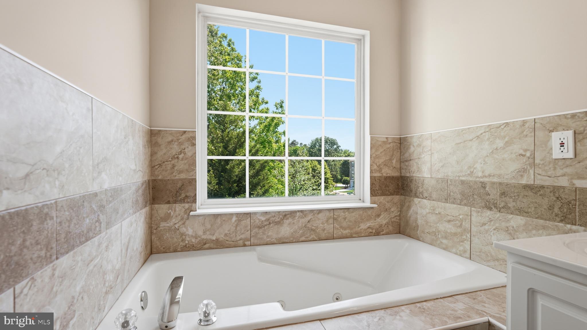 8100 Cerromar Way Gainesville, VA 20155 - Photo 21 of 41