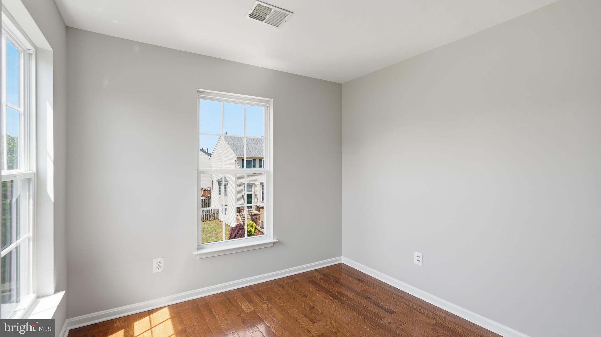 8100 Cerromar Way Gainesville, VA 20155 - Photo 28 of 41