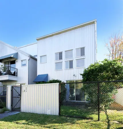 $2,695 | 2819 Crawford Street, Houston, TX 77004
