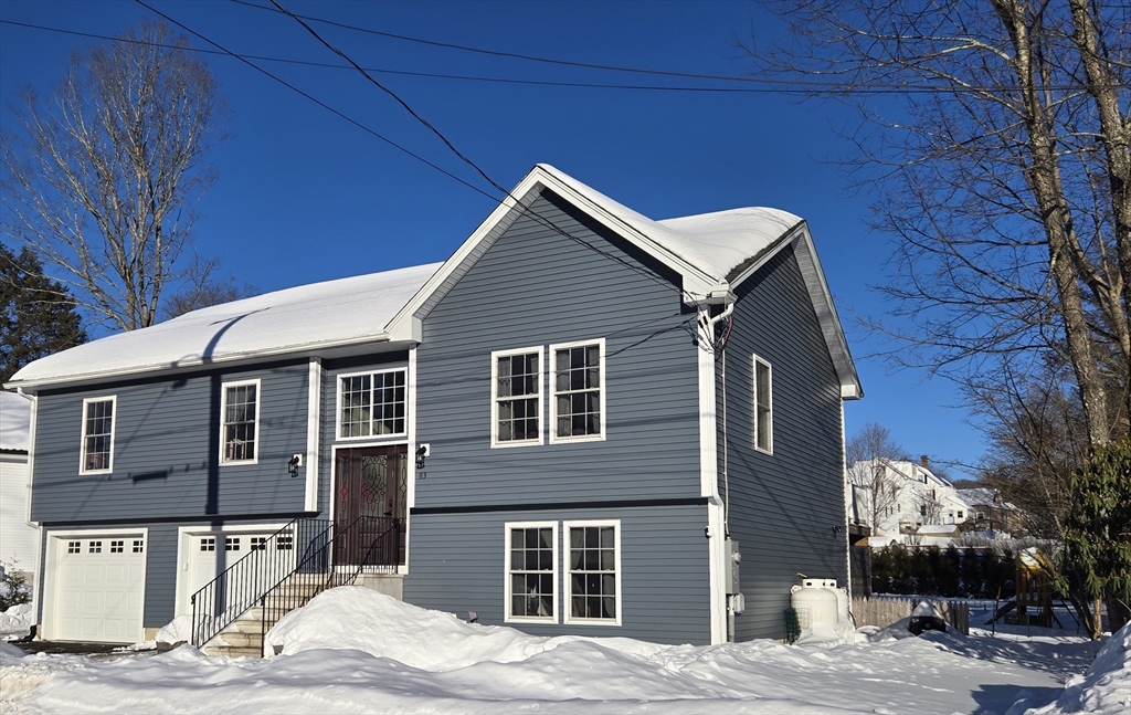 83 Comins Pond Road Warren, MA 01083 - Photo 3 of 26