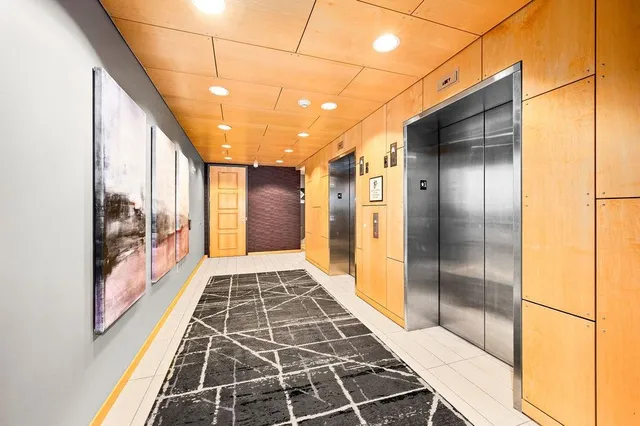 $469,900 | 311 East Superior Street, Unit 907, Duluth, MN 55802