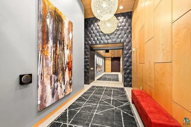 $469,900 | 311 East Superior Street, Unit 907, Duluth, MN 55802