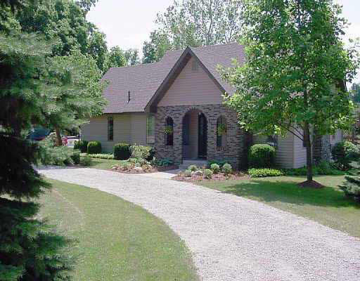 8512 Popp Road Fort Wayne, IN 46845 - Photo 1 of 8