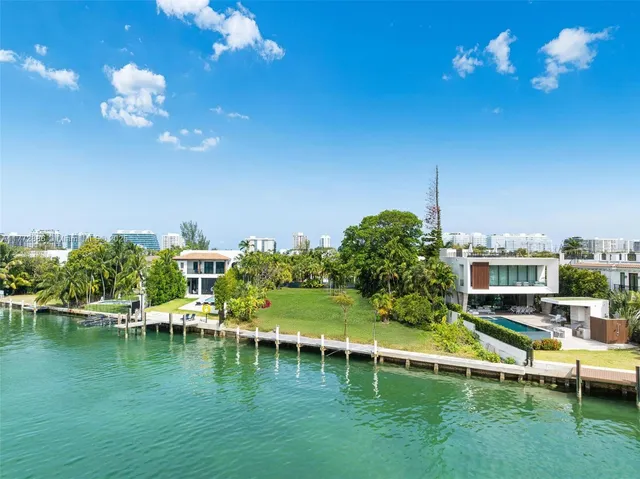 $15,750,000 | 9224 Bay Drive, Surfside, FL 33154