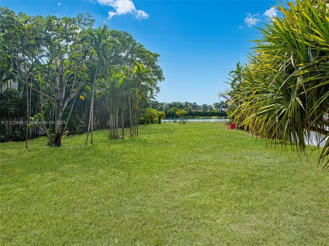$15,750,000 | 9224 Bay Drive, Surfside, FL 33154