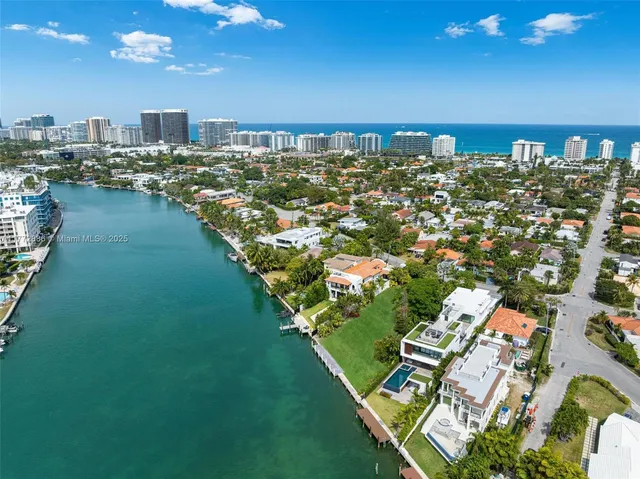 $15,750,000 | 9224 Bay Drive, Surfside, FL 33154