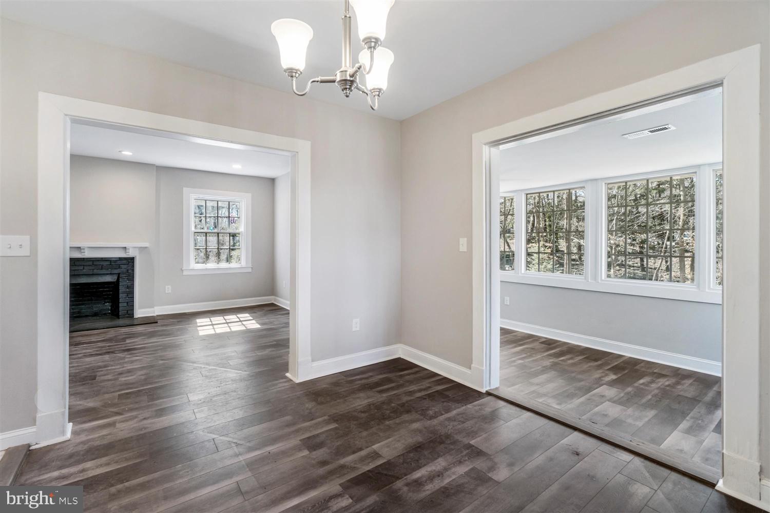 5409 Falls Rd Terrace Baltimore, MD 21210 - Photo 13 of 37