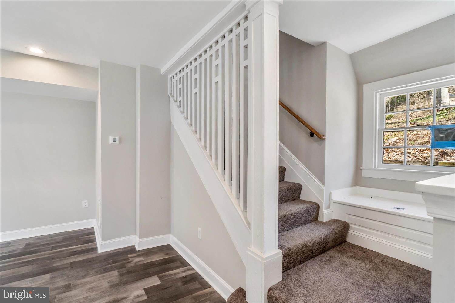 5409 Falls Rd Terrace Baltimore, MD 21210 - Photo 3 of 37
