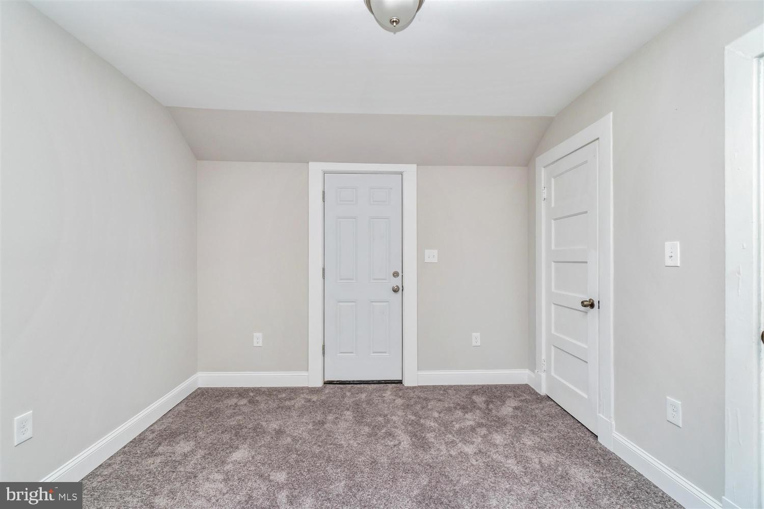 5409 Falls Rd Terrace Baltimore, MD 21210 - Photo 24 of 37