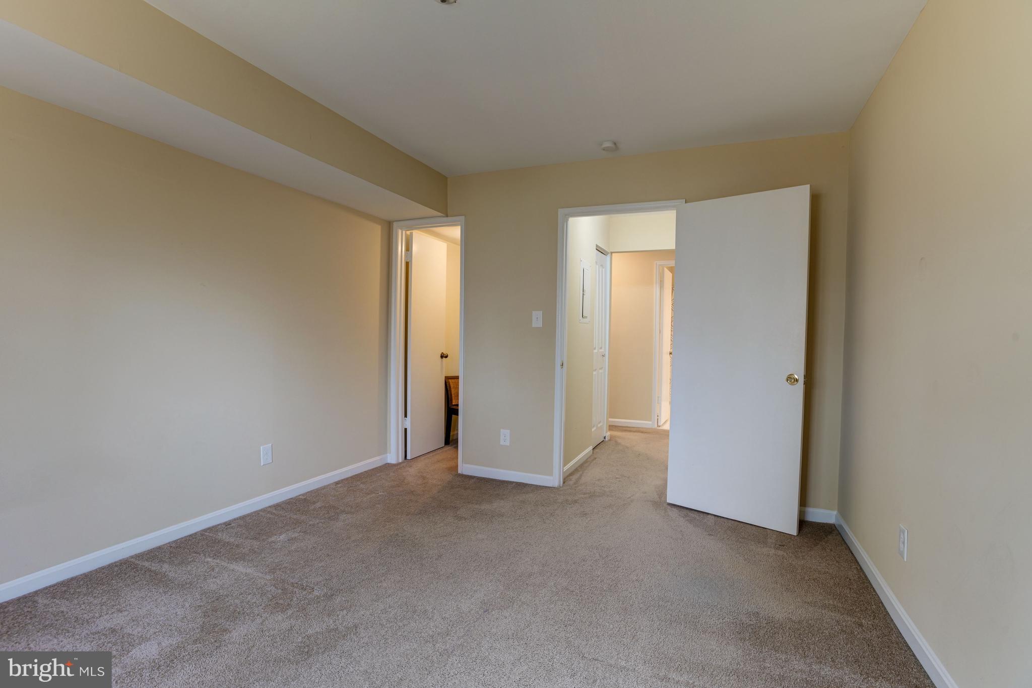 4920 Columbia Road, Unit 2 96 Columbia, MD 21044 - Photo 10 of 17 Bedroom 2
