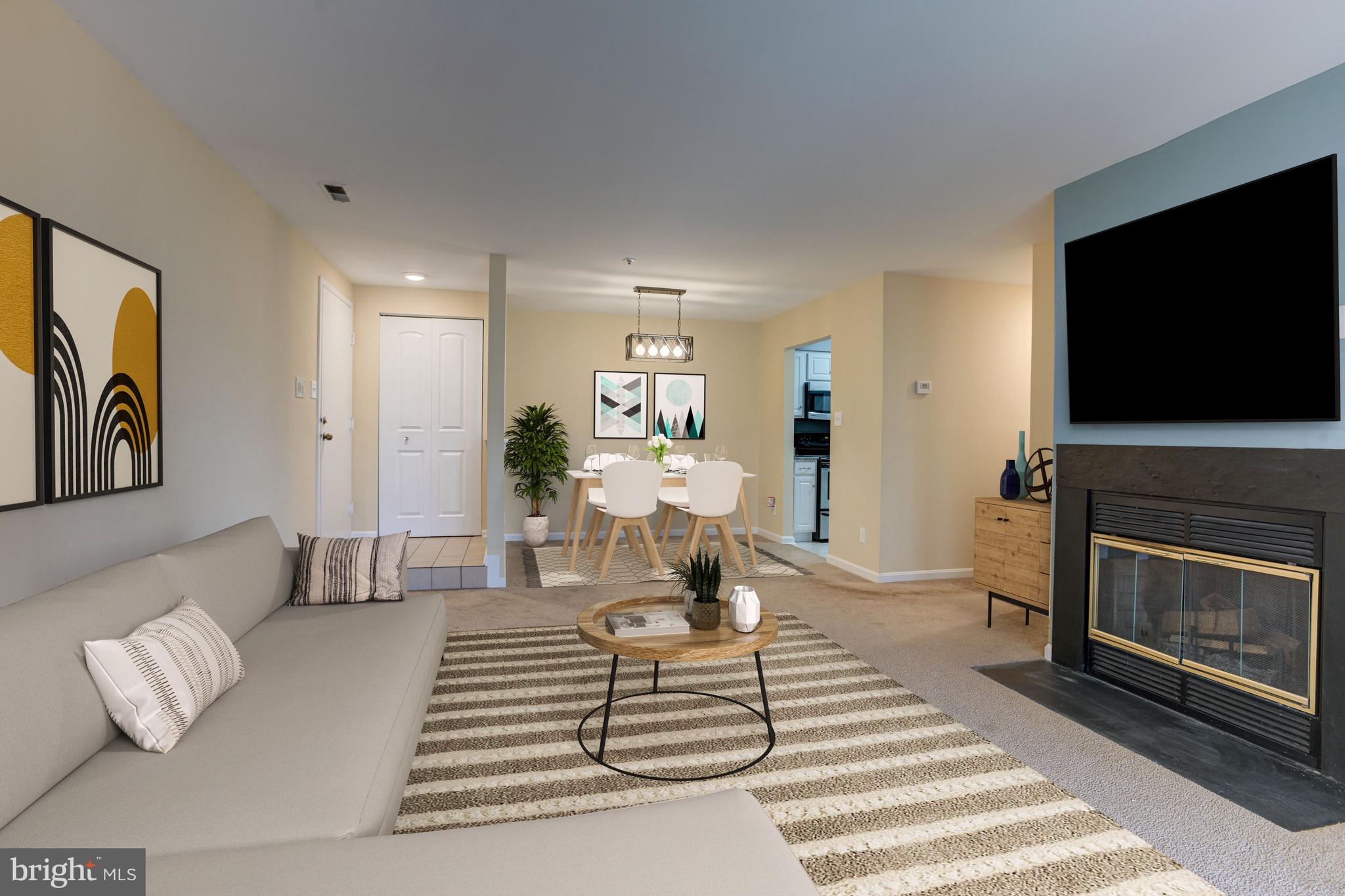 4920 Columbia Road, Unit 2 96 Columbia, MD 21044 - Photo 16 of 17 Open Floor Plan