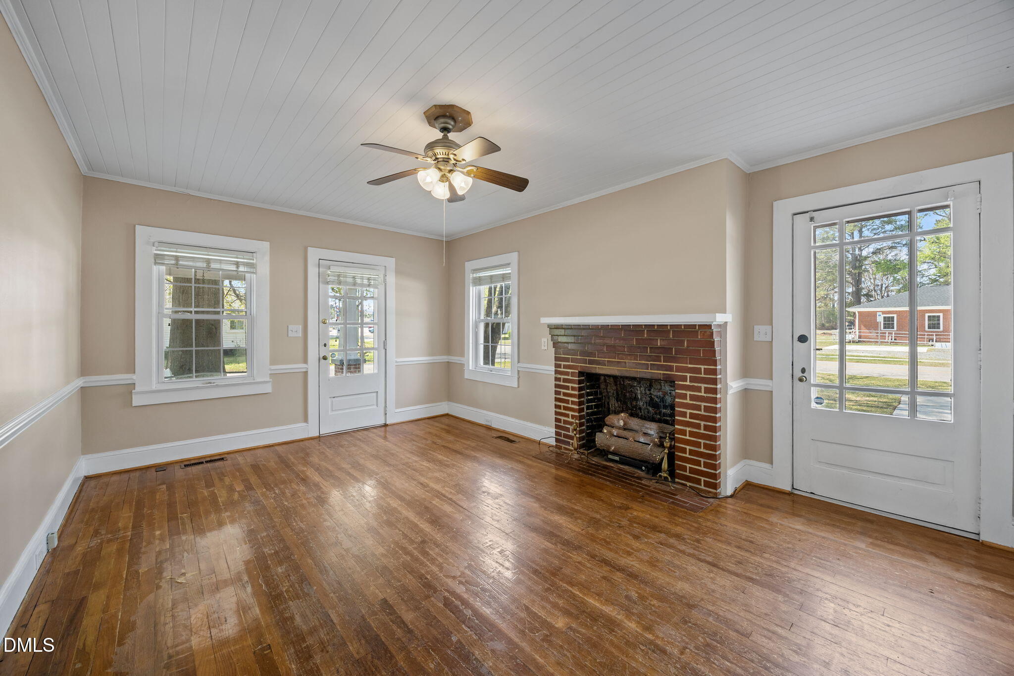 302 West Main Street Micro, NC 27576 - Photo 28 of 52 35-web-or-mls-IMG_6751