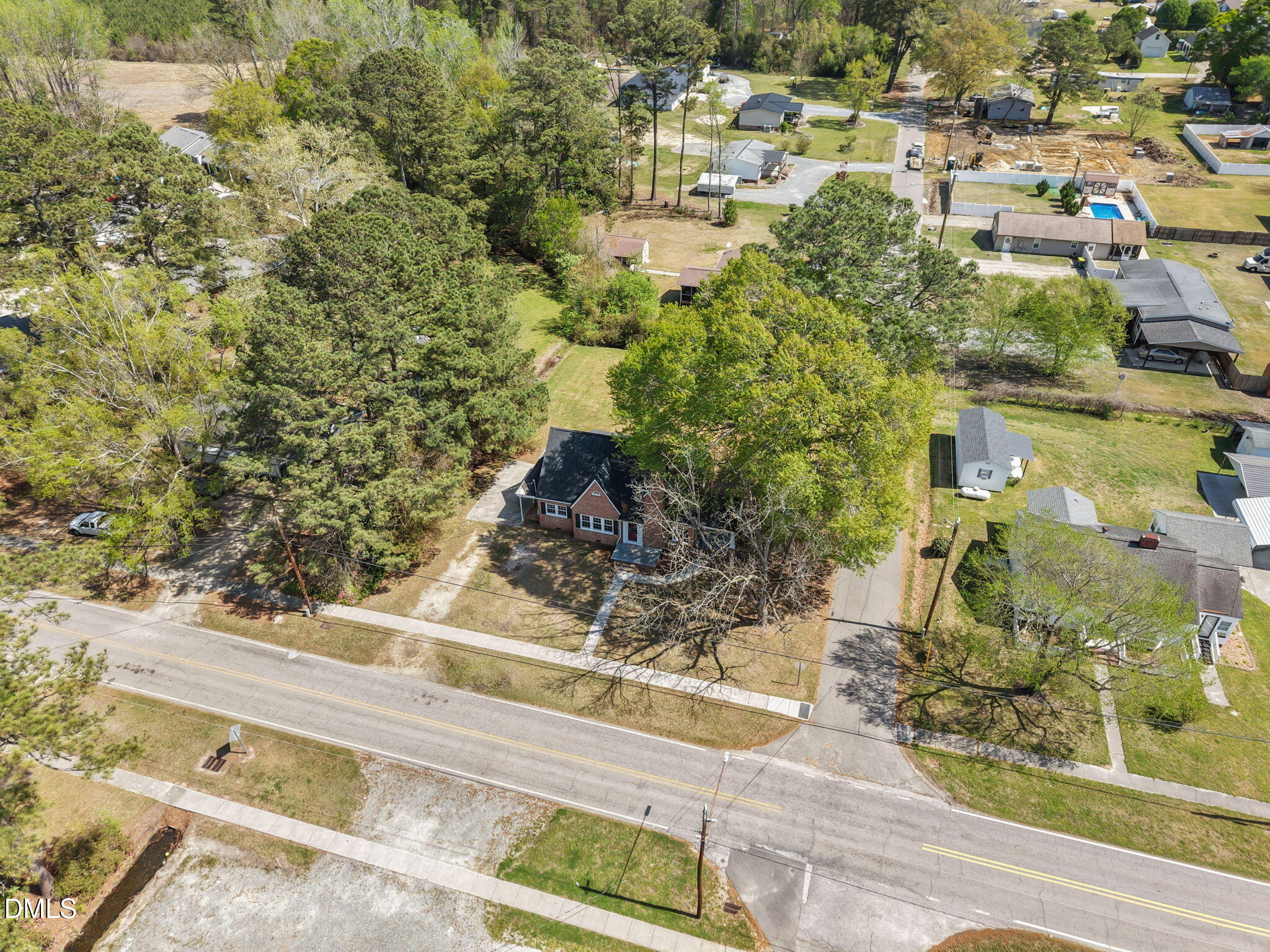 302 West Main Street Micro, NC 27576 - Photo 51 of 52 22-web-or-mls-DJI_20260401121512_0839_D