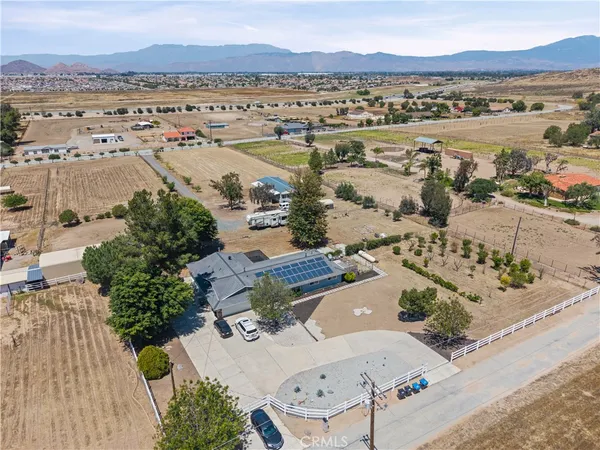 $1,085,000 | 28736 Warren Road, Hemet, CA 92545