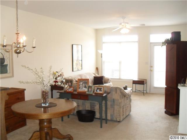 129 Forest Ridge Road, Unit 13 Mooresville, NC 28117 - Photo 7 of 9 Gallery Image 7