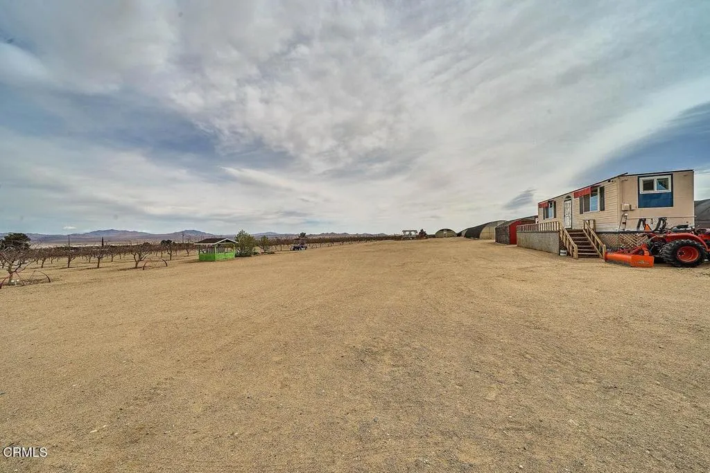 9125 Mesa Road Lucerne Valley, CA 92356 - Photo 30 of 55