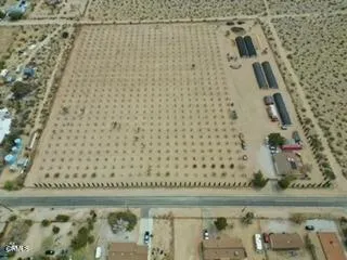 9125 Mesa Road Lucerne Valley, CA 92356 - Photo 38 of 55 a bathroom with a shower