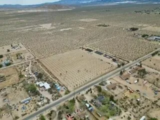 9125 Mesa Road Lucerne Valley, CA 92356 - Photo 41 of 55 a view of beach and an ocean