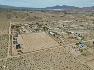 9125 Mesa Road Lucerne Valley, CA 92356 - Photo 44 of 55 a view of ocean and mountain