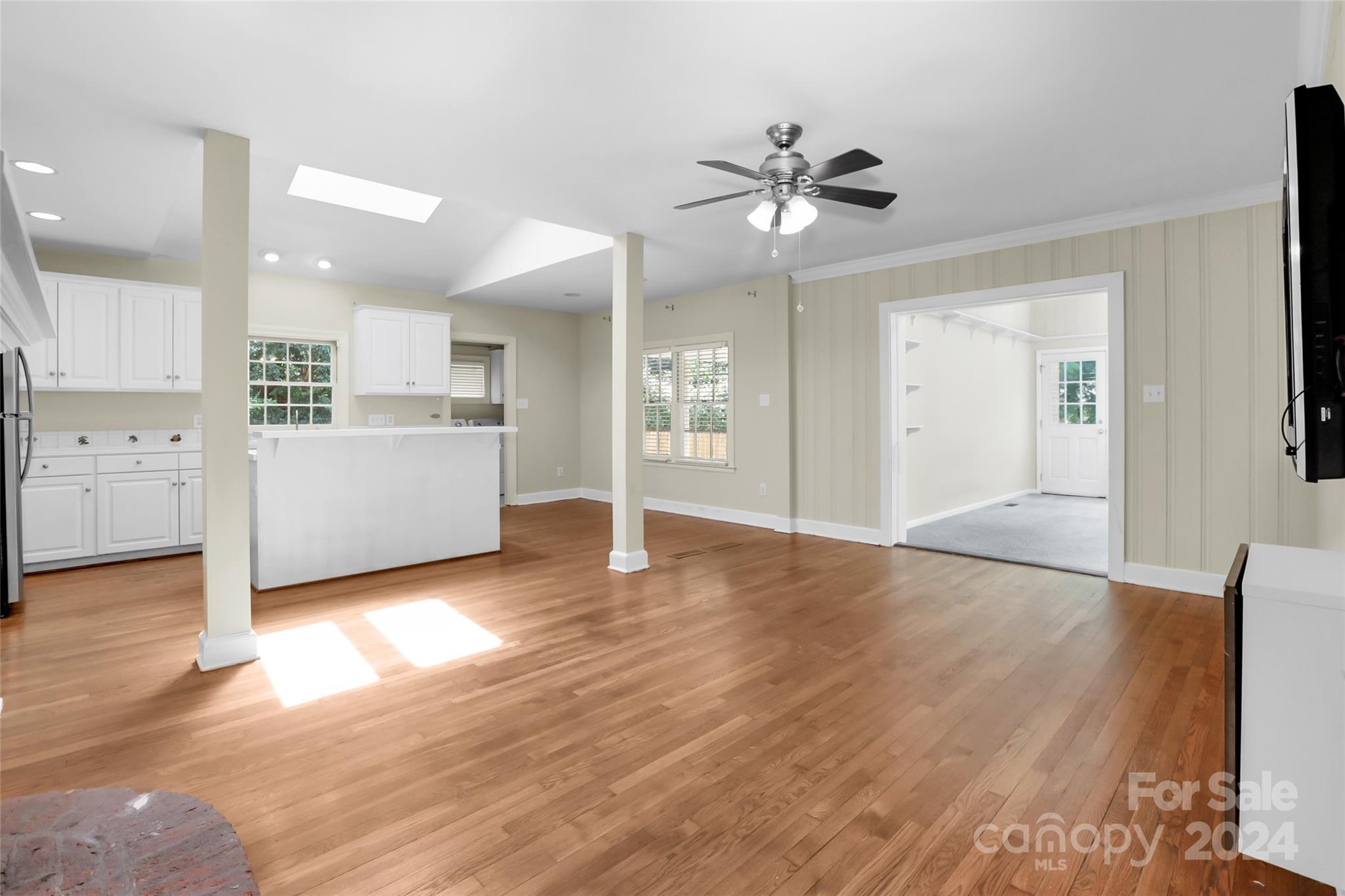 1408 Sterling Road Charlotte, NC 28209 - Photo 2 of 28