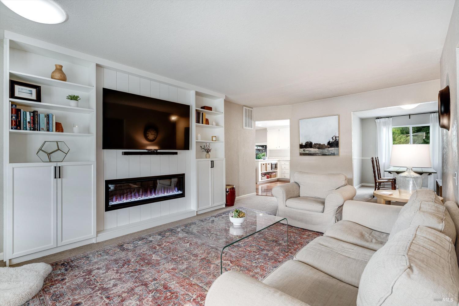 525 Oak Lake Avenue Santa Rosa, CA 95409 - Photo 12 of 74