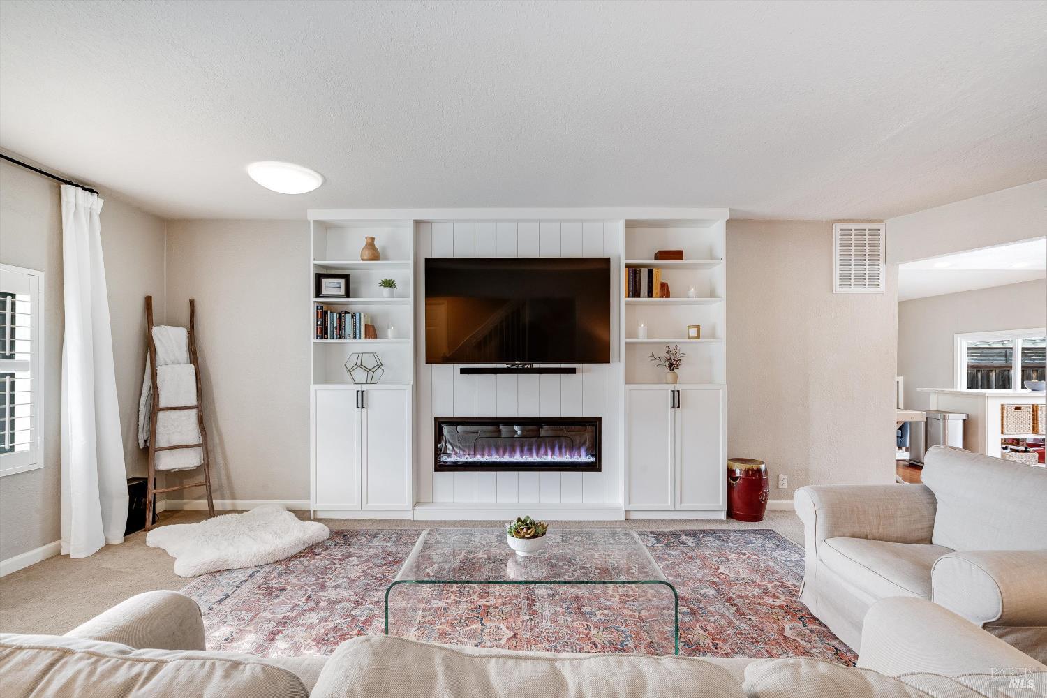 525 Oak Lake Avenue Santa Rosa, CA 95409 - Photo 13 of 74